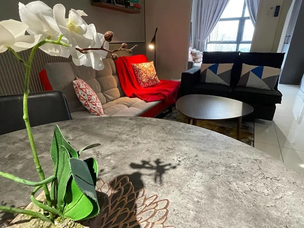Ferienwohnung Anggun Arte Mont Kiara Kuala Lumpur